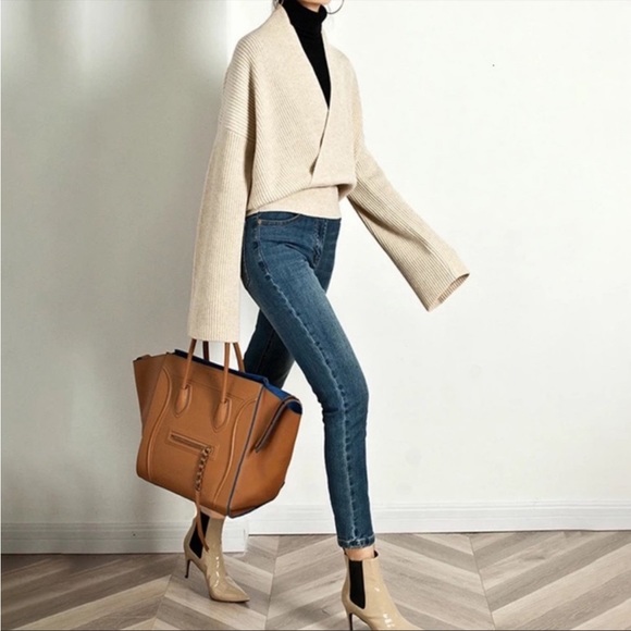 22. Cashmere Pullover Sweater - Picture 8 of 10